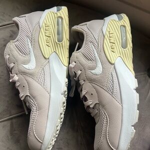 Nike Air Max Women's Sneakers - Cream and Yellow